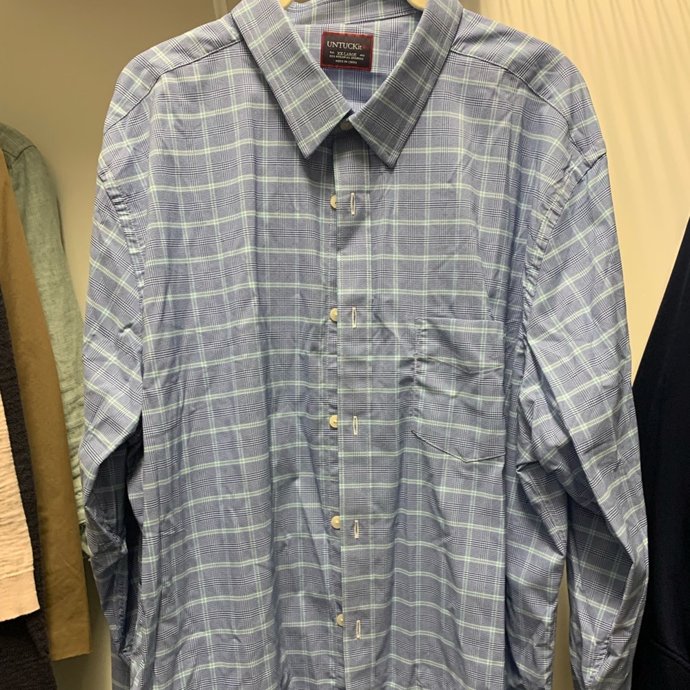 UnTuckit men’s LS Shirt XXL never worn!